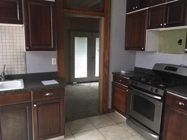 3124 South Eighty Eight Road Dilliner, PA 15327 - Photo 11 of 19