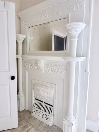 a view of entryway with a front door