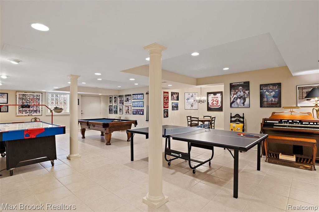 28501 West 14 Mile Road Farmington Hills, MI 48334 - Photo 56 of 67