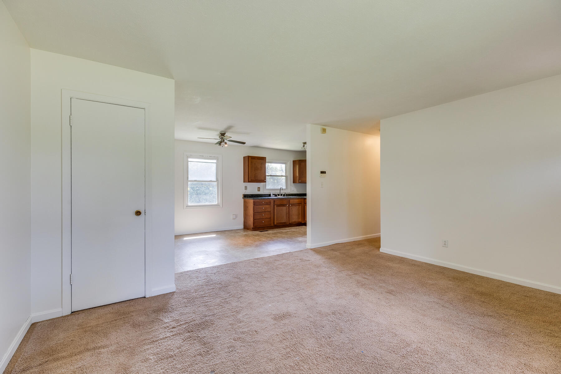 166 Frank Hilbert Road Jonesborough, TN 37659 - Photo 8 of 30 008