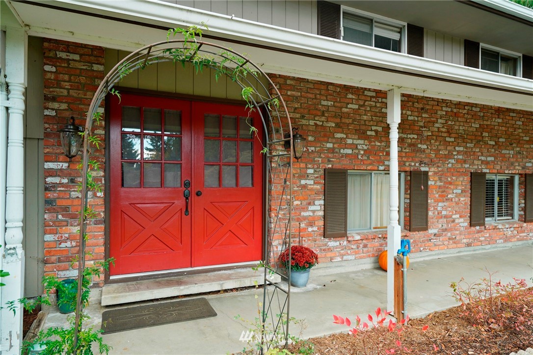 1511 Forest Ridge Place Mount Vernon, WA 98273 - Photo 3 of 40 Gallery Image 3