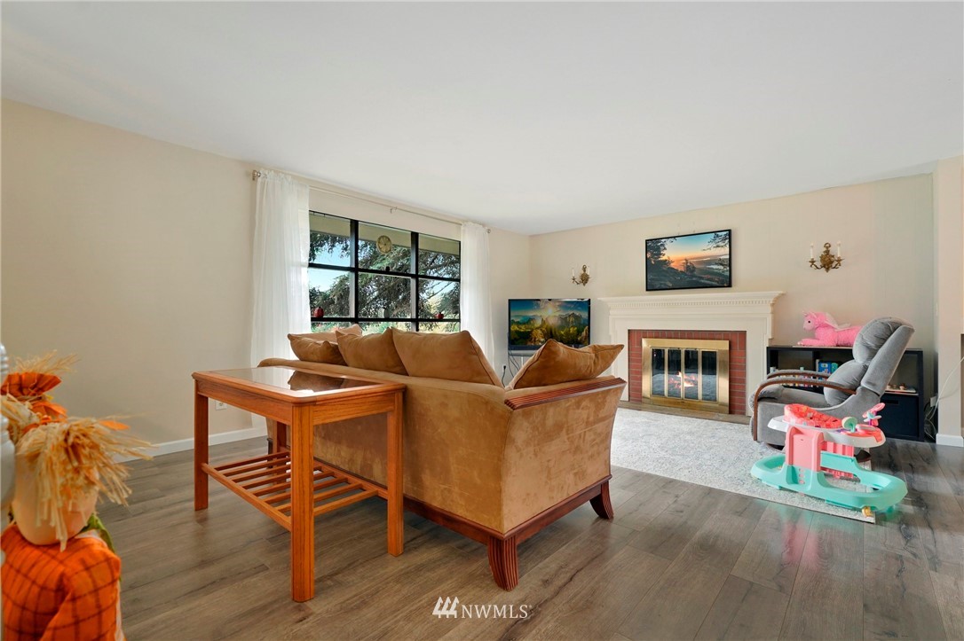 1511 Forest Ridge Place Mount Vernon, WA 98273 - Photo 5 of 40 Gallery Image 5