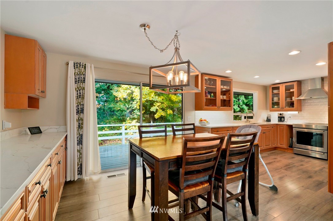 1511 Forest Ridge Place Mount Vernon, WA 98273 - Photo 8 of 40 Gallery Image 8