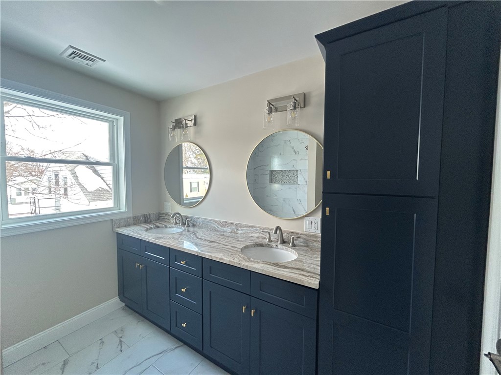 65 Cedarbrook Road Pawtucket, RI 02861 - Photo 19 of 36