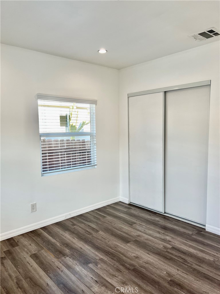 7110 Valmont Street Tujunga, CA 91042 - Photo 8 of 17