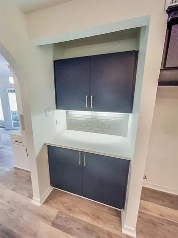 a view of utility room