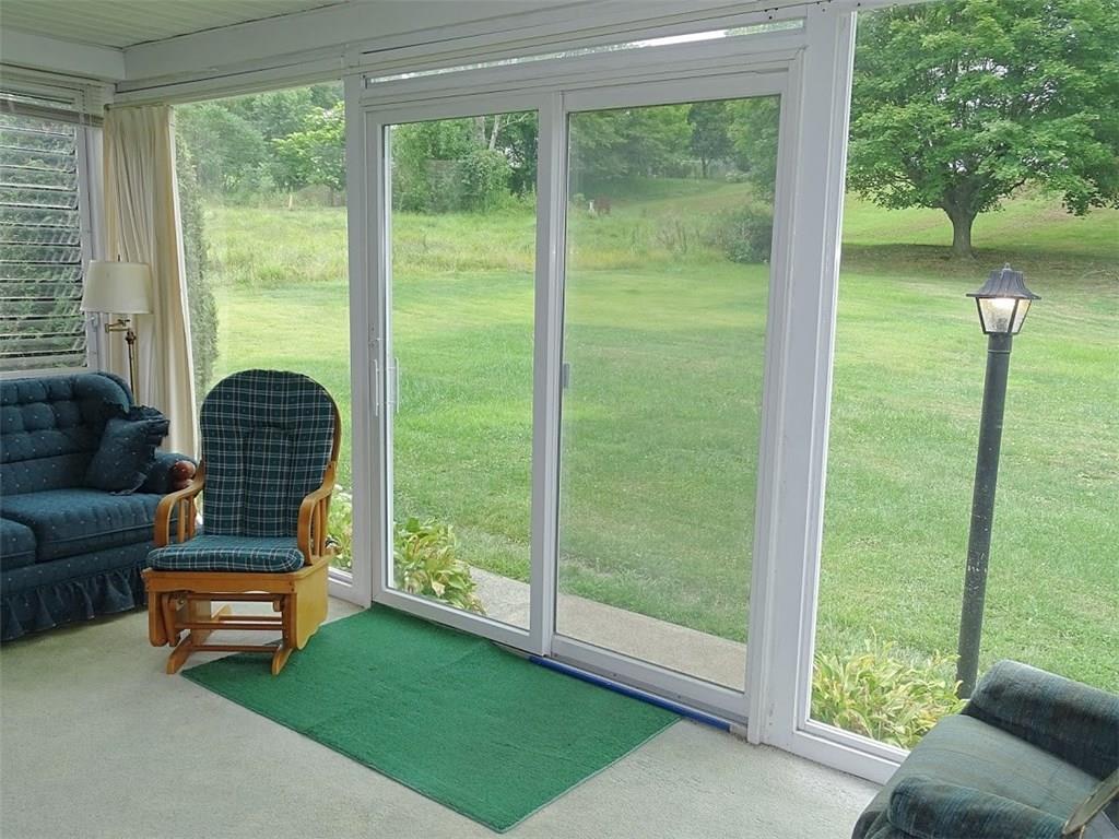 4006 Chieftan Road Irwin, PA 15642 - Photo 10 of 16 Gallery Image 10