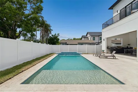 $1,599,999 | 810 West Braddock Street, Tampa, FL 33603