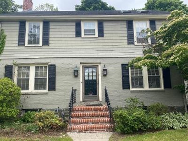 14 Robert Road Marblehead, MA 01945 - Photo 1 of 42 Gallery Image 1