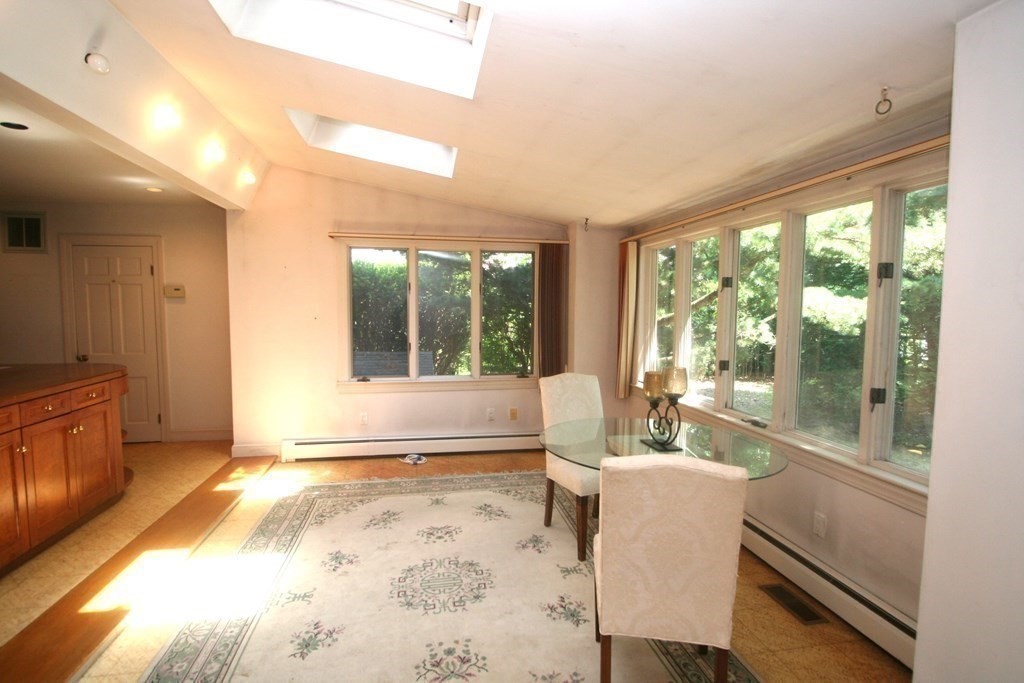 14 Robert Road Marblehead, MA 01945 - Photo 17 of 42 Gallery Image 17