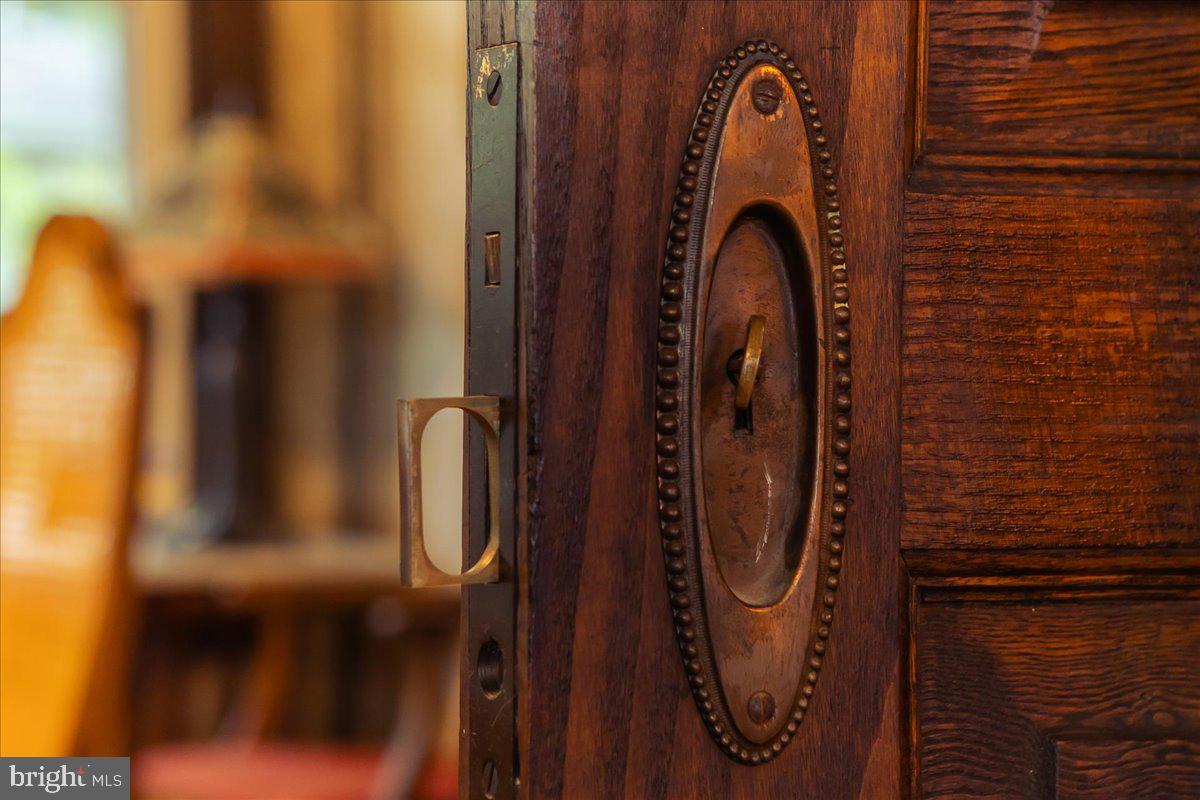 6626 Jefferson Boulevard Frederick, MD 21703 - Photo 13 of 65 Pocket door