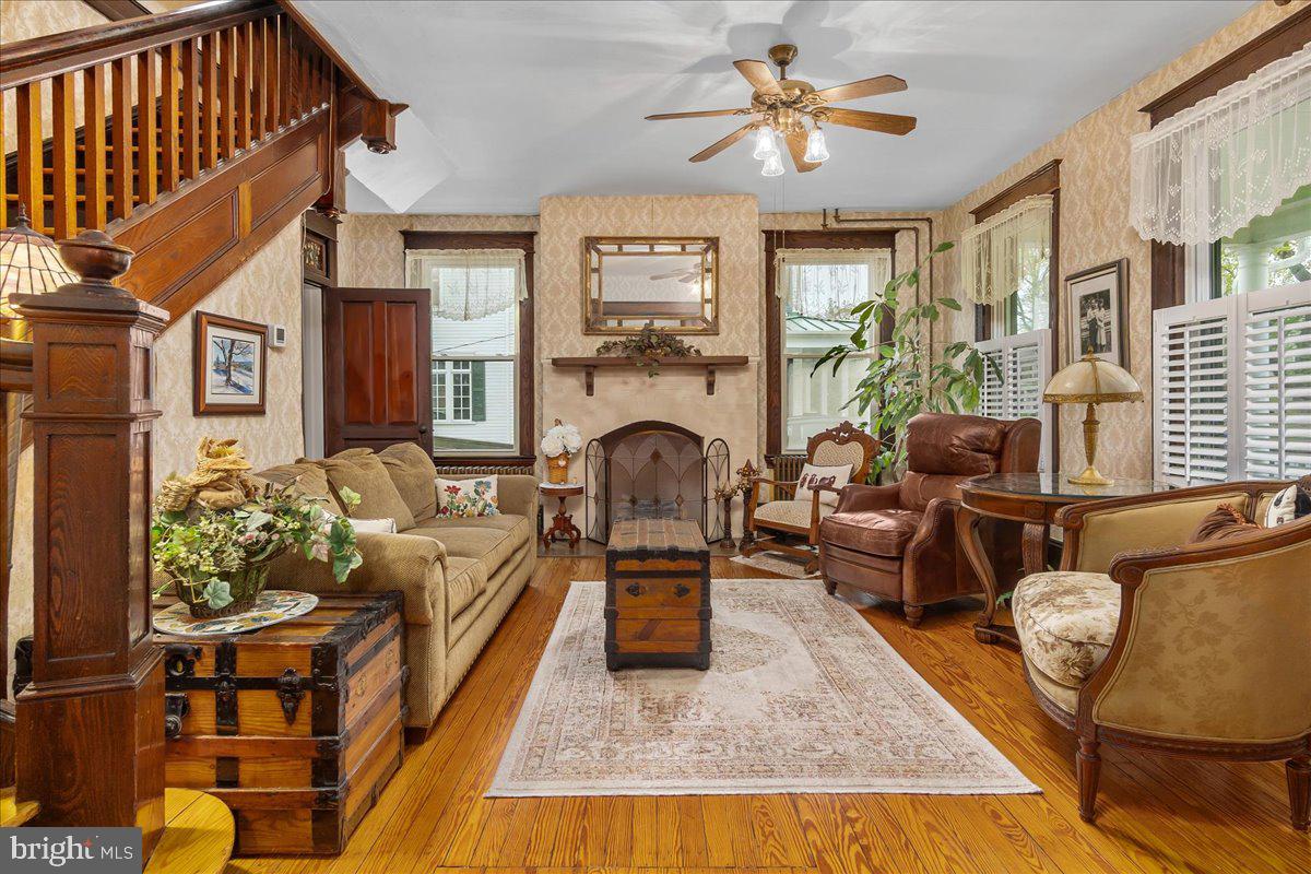 6626 Jefferson Boulevard Frederick, MD 21703 - Photo 18 of 65 Parlor