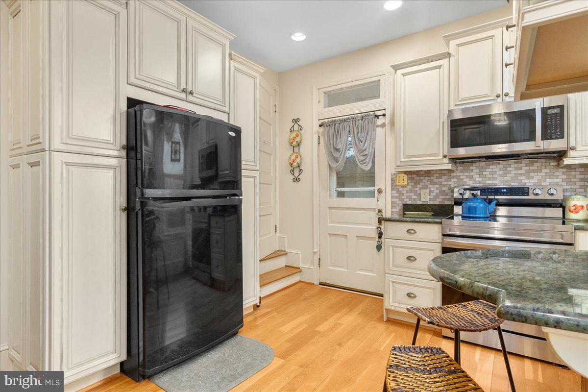 6626 Jefferson Boulevard Frederick, MD 21703 - Photo 30 of 65