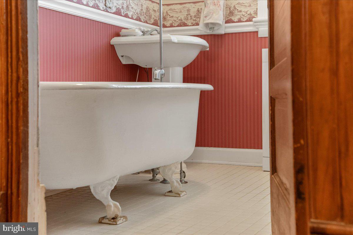 6626 Jefferson Boulevard Frederick, MD 21703 - Photo 47 of 65