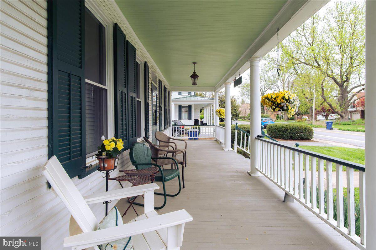 6626 Jefferson Boulevard Frederick, MD 21703 - Photo 10 of 65