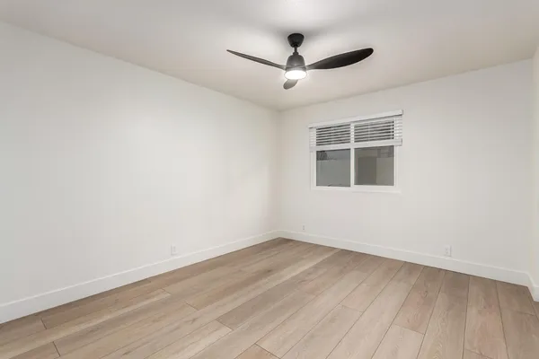 $3,950 | 5656 West Abraham Lane, Glendale, AZ 85308