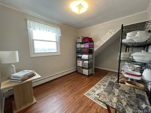 $649,990 | 70 East Neptune Avenue, Lindenhurst, NY 11757