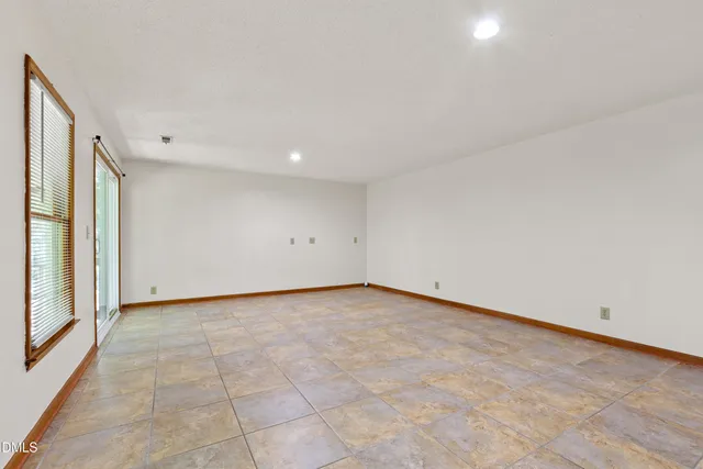 $2,750 | 311 Westbrook Drive, Carrboro, NC 27510