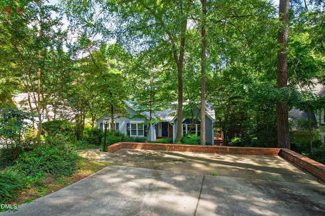 $2,750 | 311 Westbrook Drive, Carrboro, NC 27510