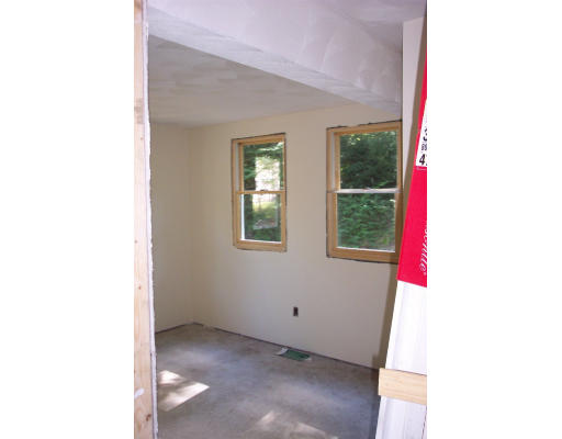 8 Valley Road Groton, MA 01450 - Photo 3 of 8