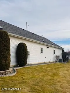 $375,000 | 7 Chaminox Court, Manchester Township, NJ 08759