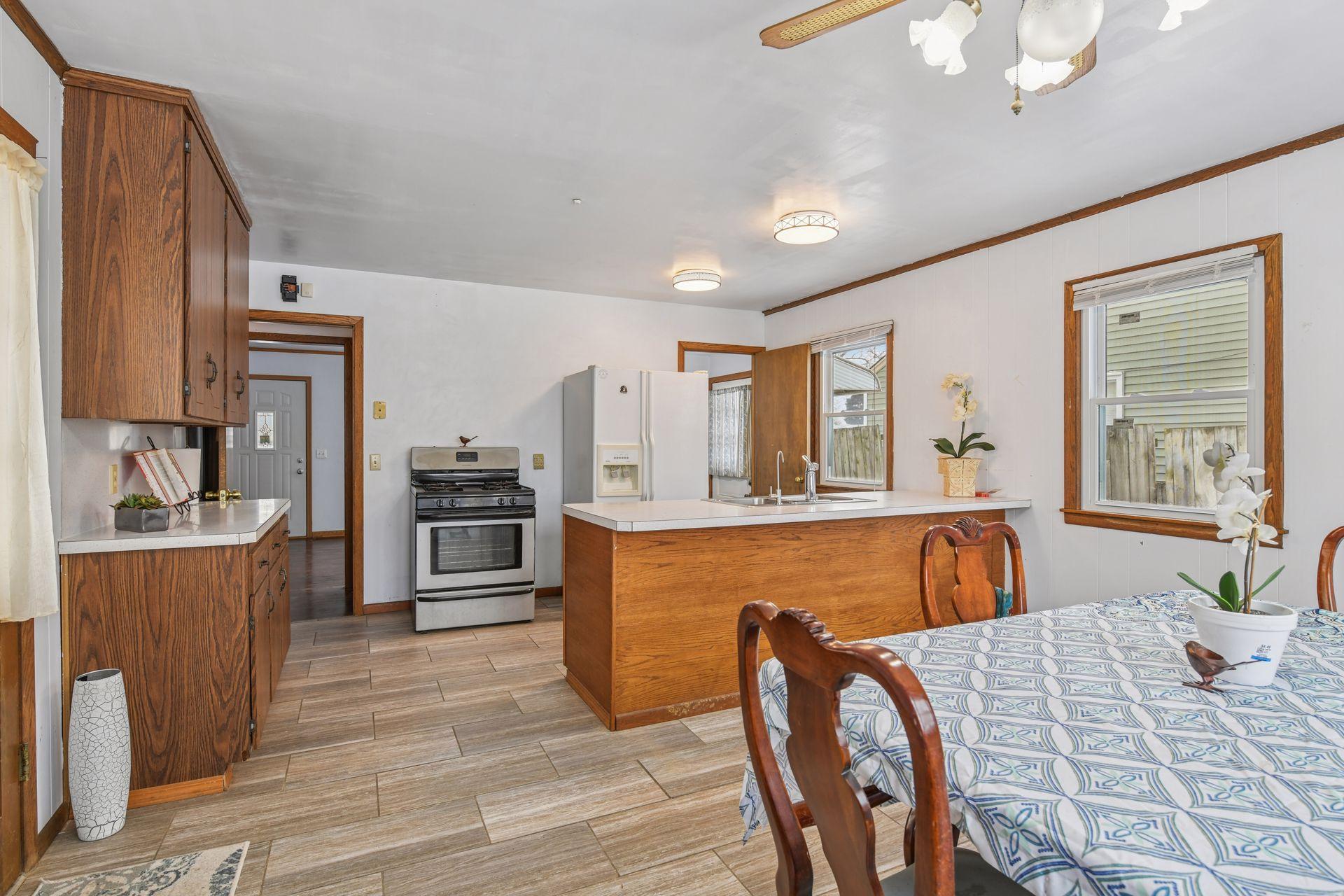 5143 Knox Avenue North Minneapolis, MN 55430 - Photo 13 of 67