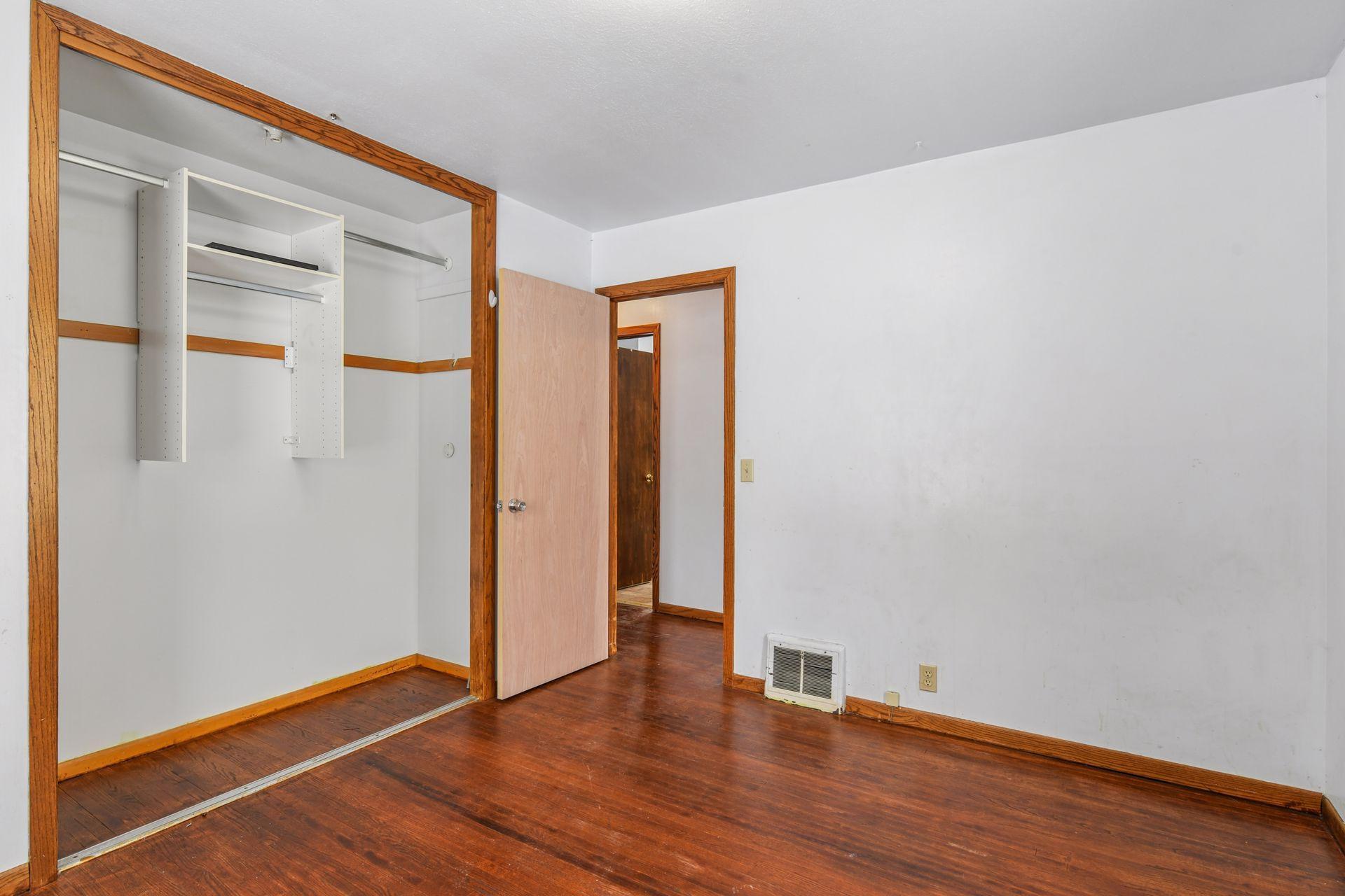 5143 Knox Avenue North Minneapolis, MN 55430 - Photo 17 of 67