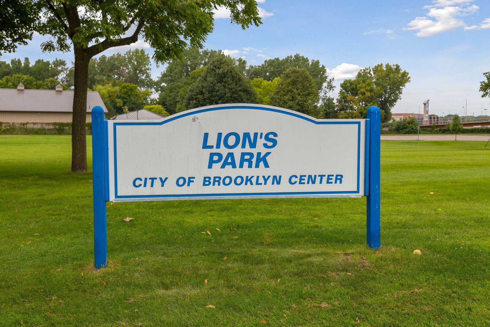 5143 Knox Avenue North Minneapolis, MN 55430 - Photo 36 of 67