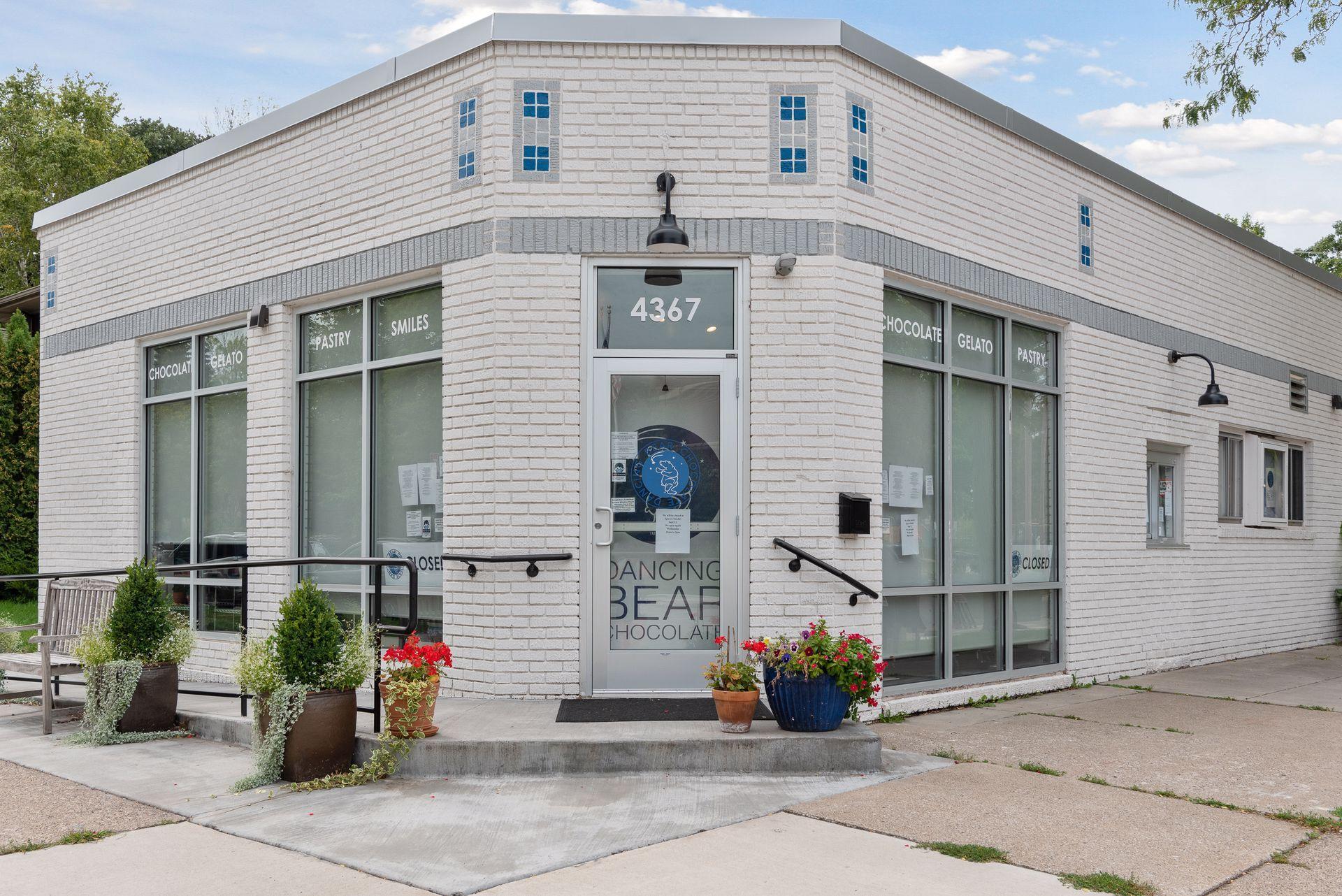 5143 Knox Avenue North Minneapolis, MN 55430 - Photo 57 of 67