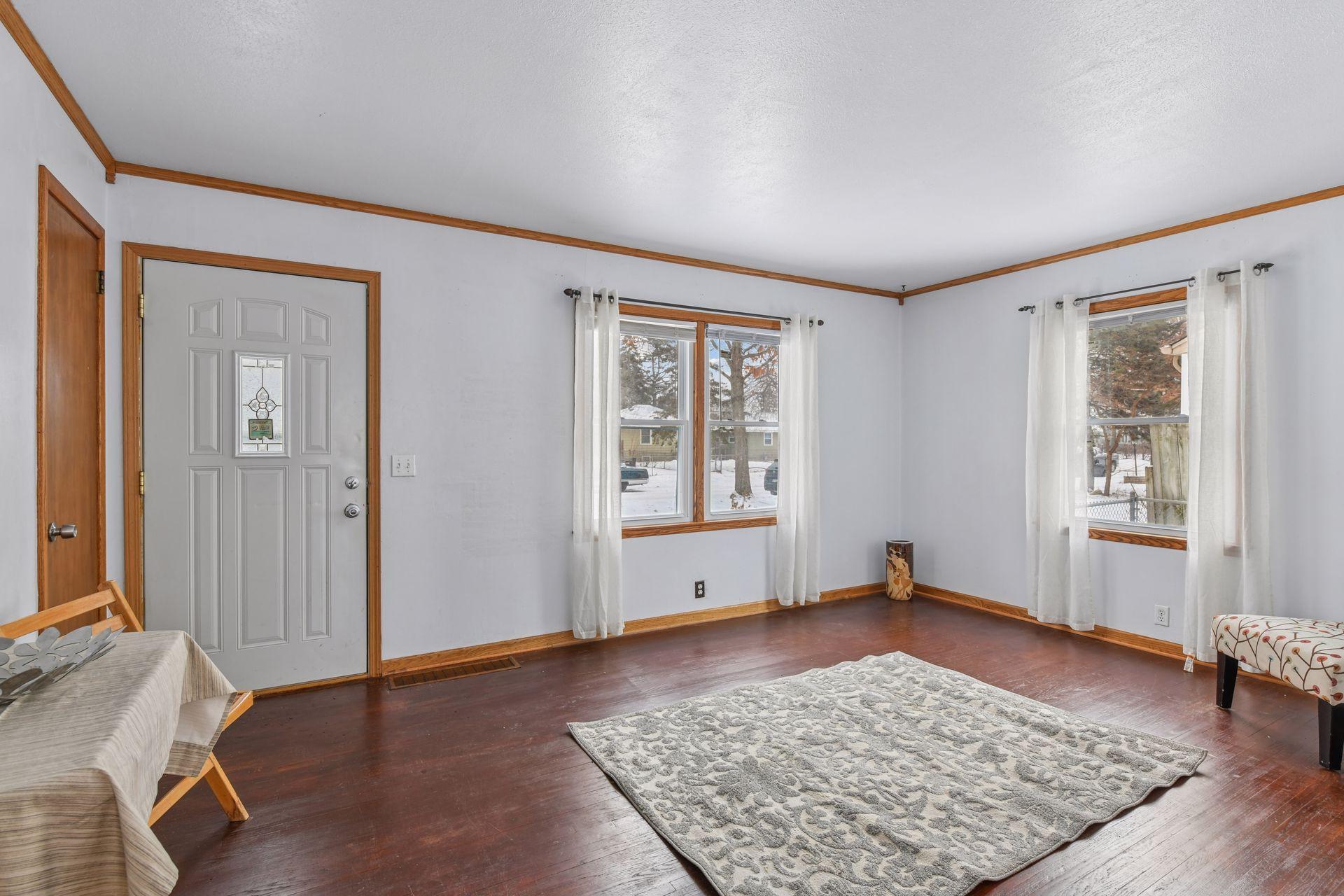 5143 Knox Avenue North Minneapolis, MN 55430 - Photo 6 of 67