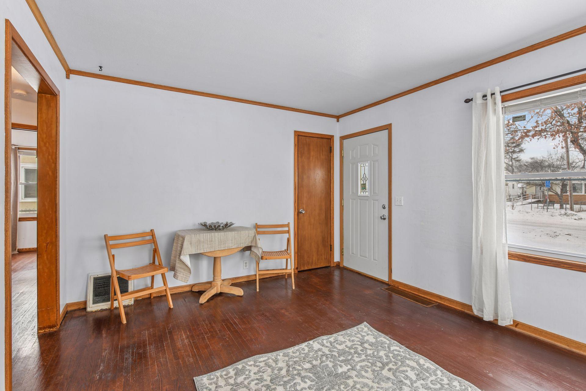 5143 Knox Avenue North Minneapolis, MN 55430 - Photo 8 of 67