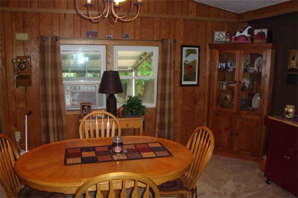 9 Cabot Road Winchendon, MA 01475 - Photo 5 of 11 Gallery Image 5
