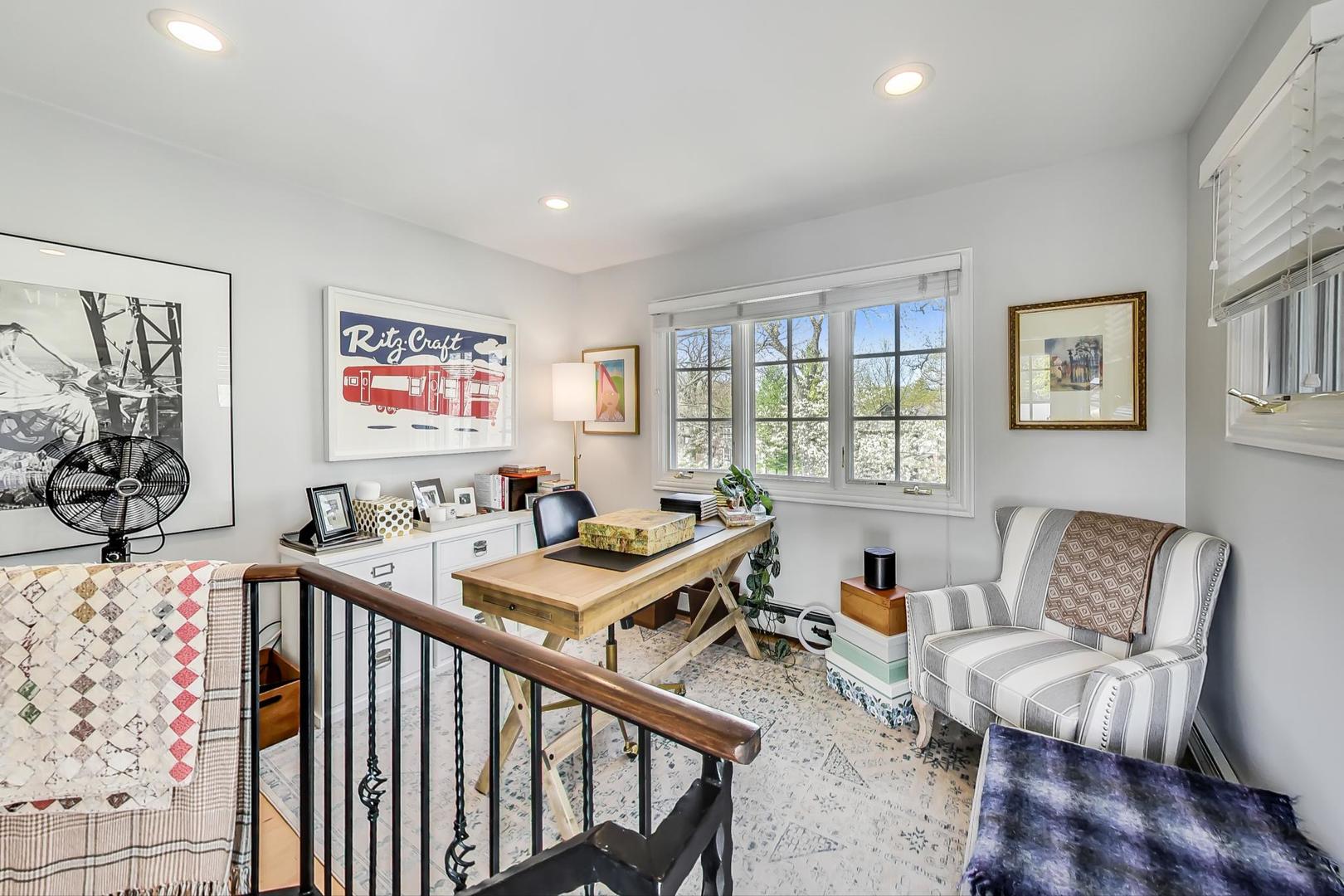 32 Crescent Place Wilmette, IL 60091 - Photo 25 of 45 a view of a livingroom with furniture window and wooden floor