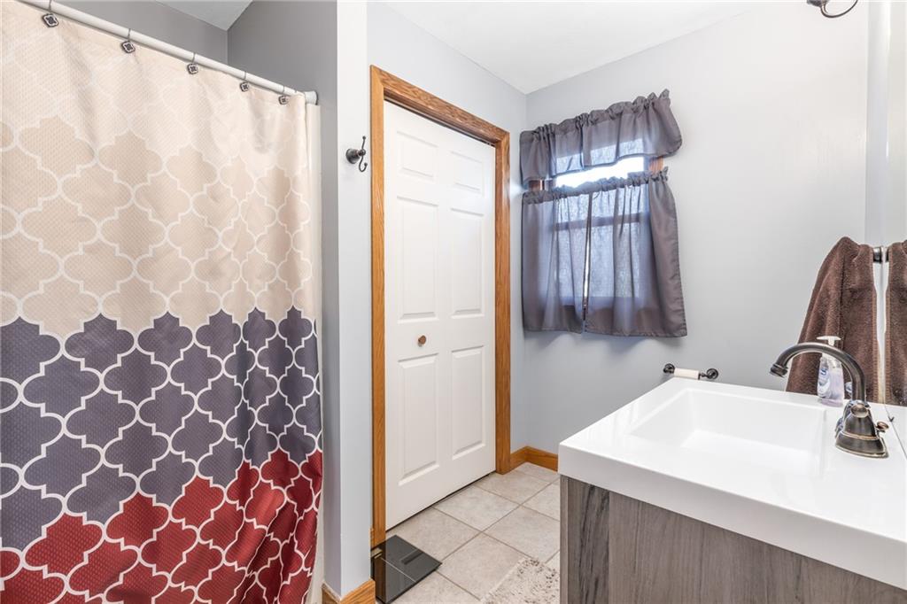 615 Sebring Road Beaver, PA 15009 - Photo 13 of 25