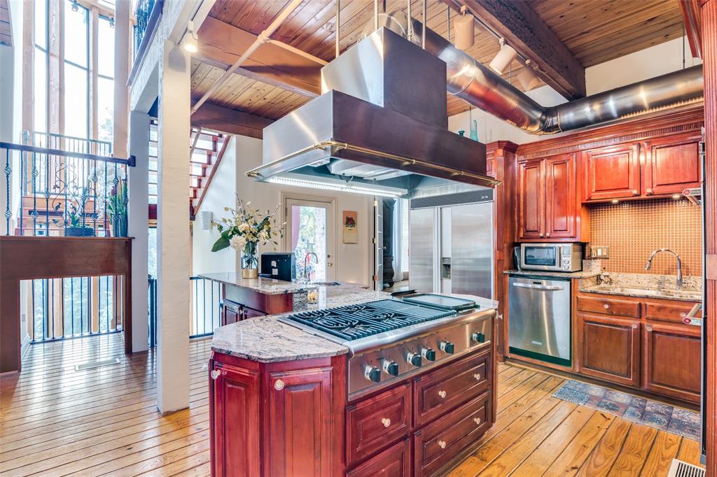 3435 Wendover Road Dallas, TX 75214 - Photo 15 of 40