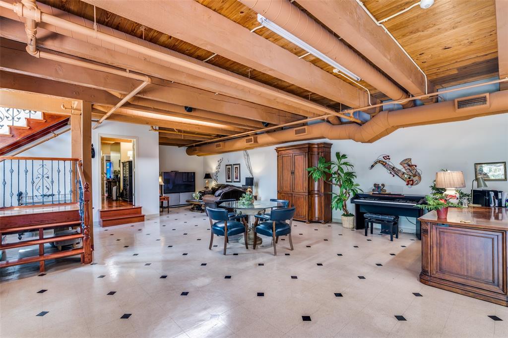 3435 Wendover Road Dallas, TX 75214 - Photo 20 of 40