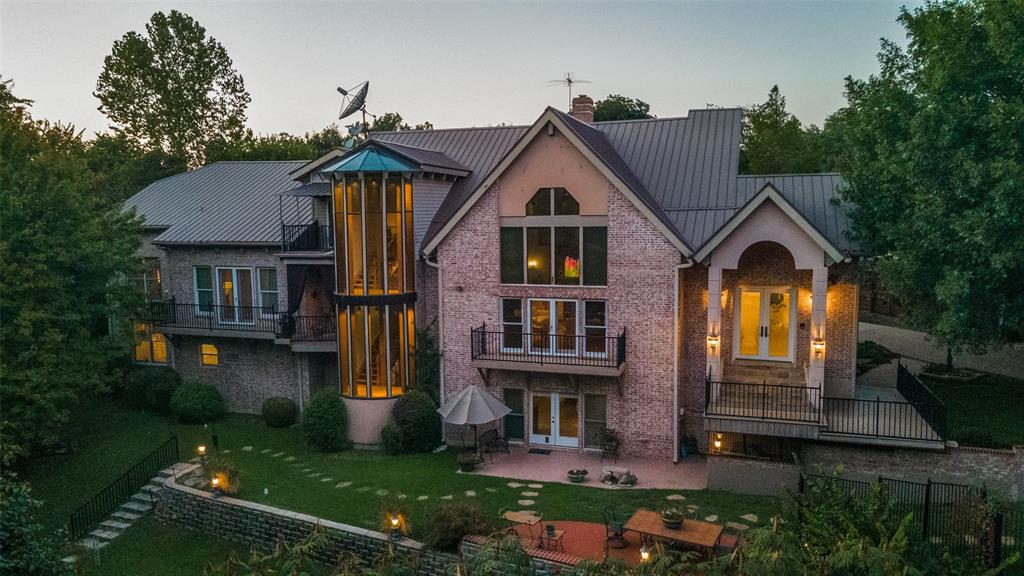 3435 Wendover Road Dallas, TX 75214 - Photo 3 of 40