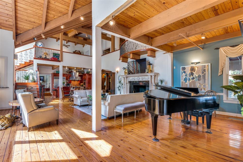 3435 Wendover Road Dallas, TX 75214 - Photo 8 of 40