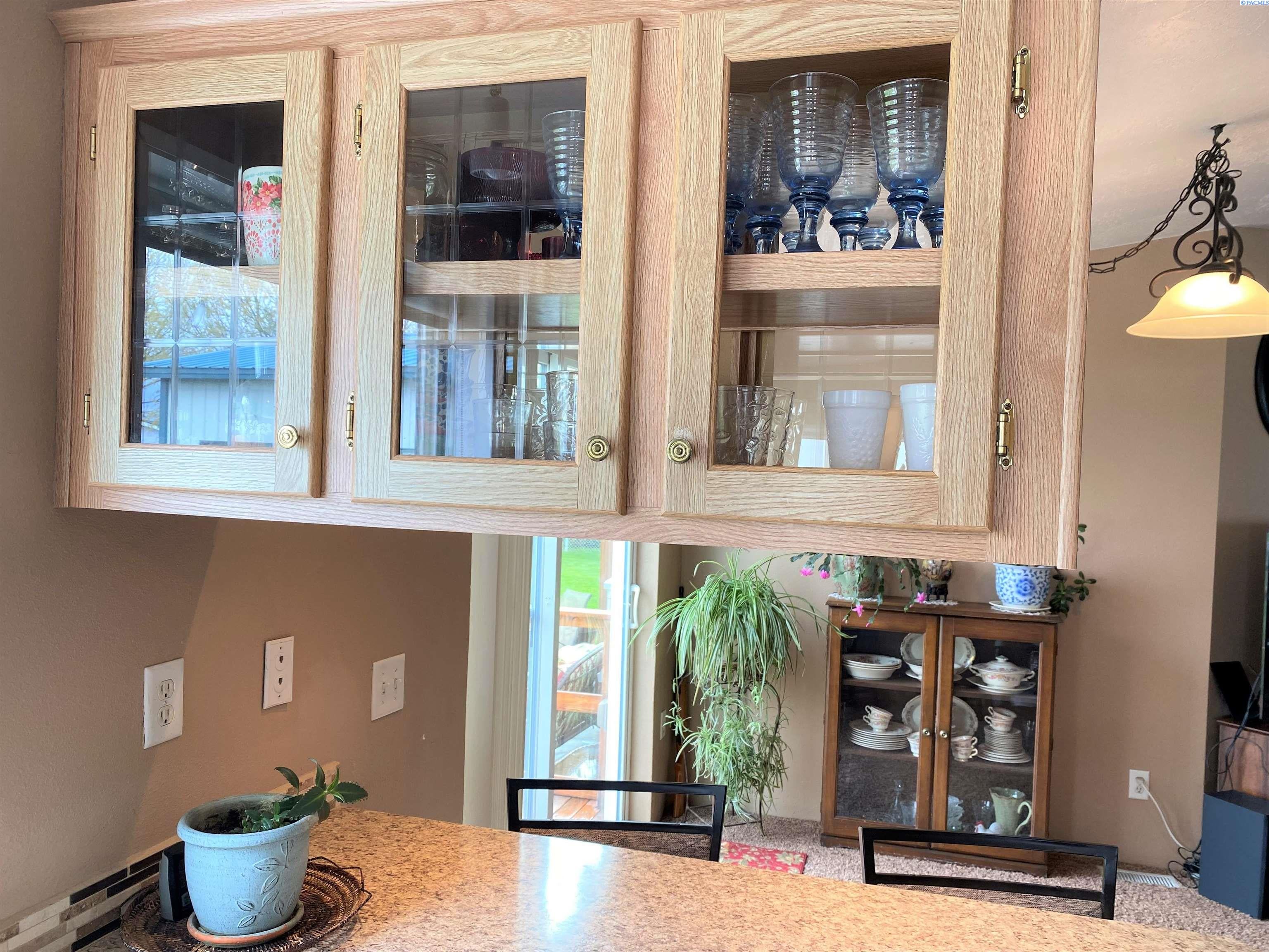 28404 East Ruppert Road Benton City, WA 99320 - Photo 11 of 42 Gallery Image 11