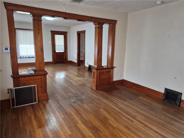 $74,900 | 407 Parkway N/a Hardin Mo 64035 N/a, Hardin, MO 64035