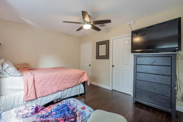 $4,000 | 6824 Southwest 5th Street, Pembroke Pines, FL 33023