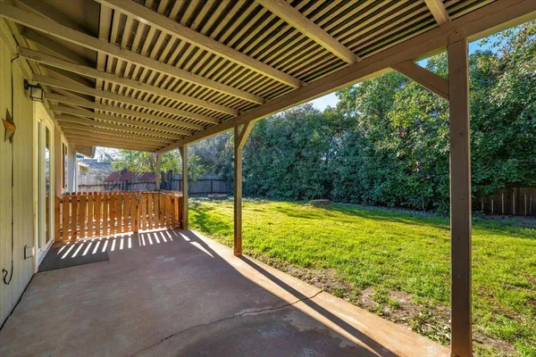 a view of outdoor space