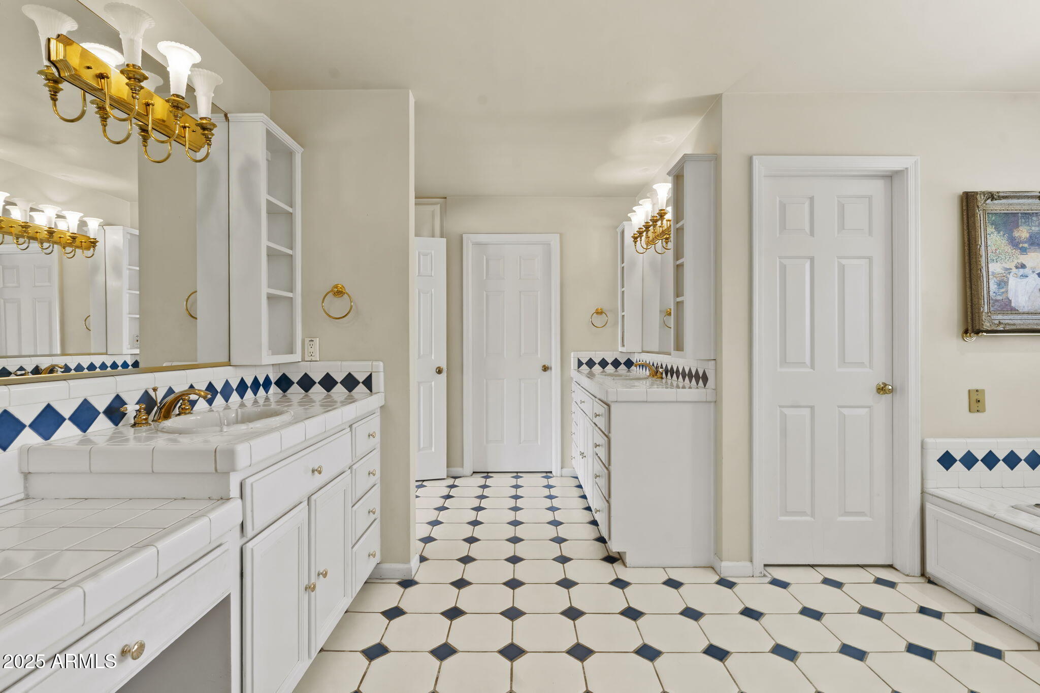 6234 North 4th Drive Phoenix, AZ 85013 - Photo 42 of 75 47-web-or-mls-DSC_6041