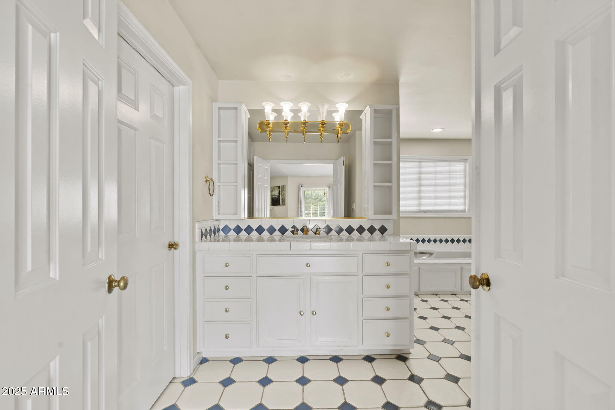 6234 North 4th Drive Phoenix, AZ 85013 - Photo 45 of 75 50-web-or-mls-DSC_6044