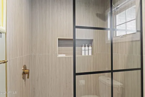 $1,300,000 | 6234 North 4th Drive, Phoenix, AZ 85013