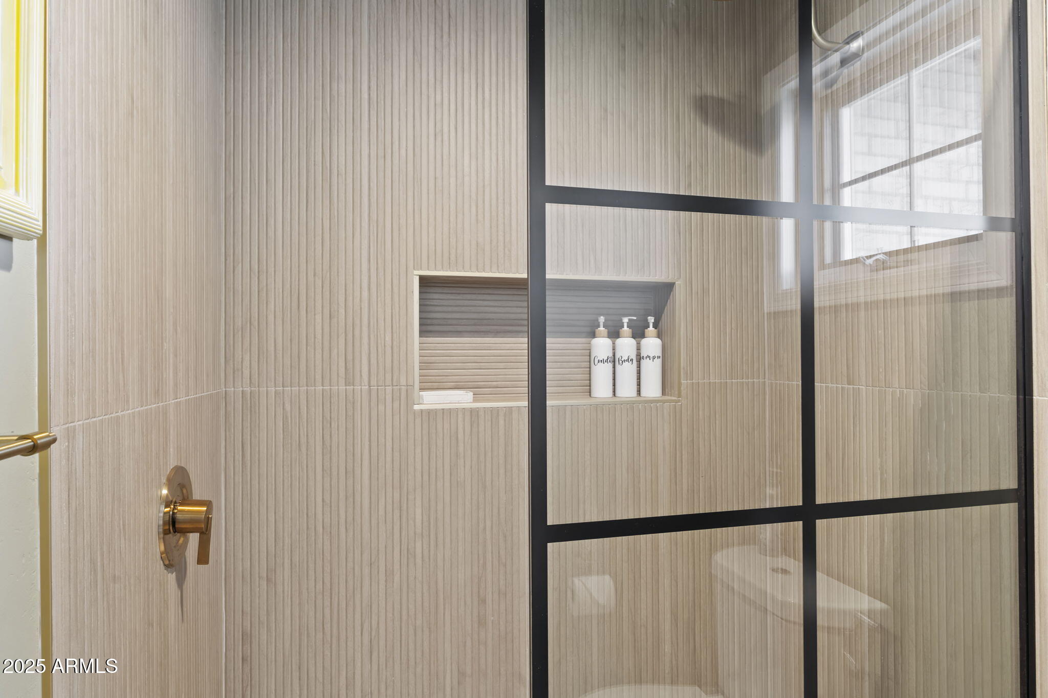 6234 North 4th Drive Phoenix, AZ 85013 - Photo 49 of 75 54-web-or-mls-DSC_6048