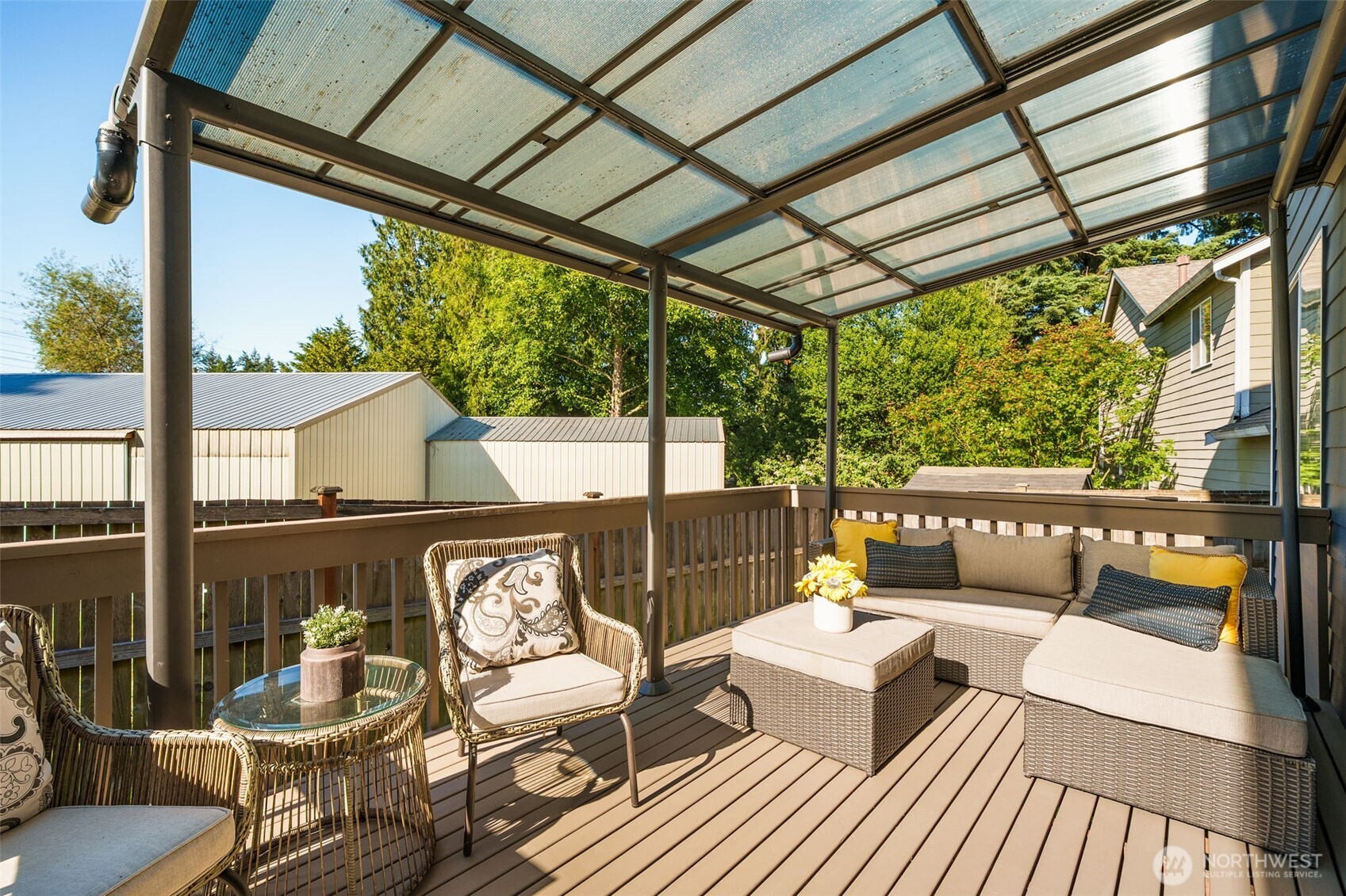 20121 Bartlett Road Bothell, WA 98012 - Photo 32 of 36