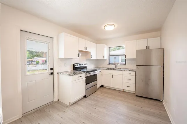 $319,900 | 1690 40th Street South, St. Petersburg, FL 33711