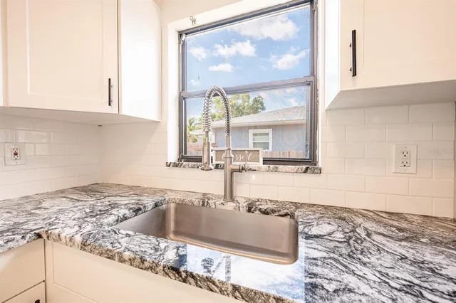 $319,900 | 1690 40th Street South, St. Petersburg, FL 33711