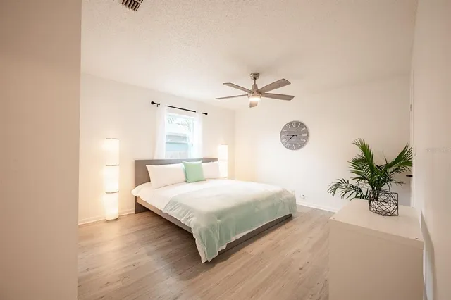 $319,900 | 1690 40th Street South, St. Petersburg, FL 33711